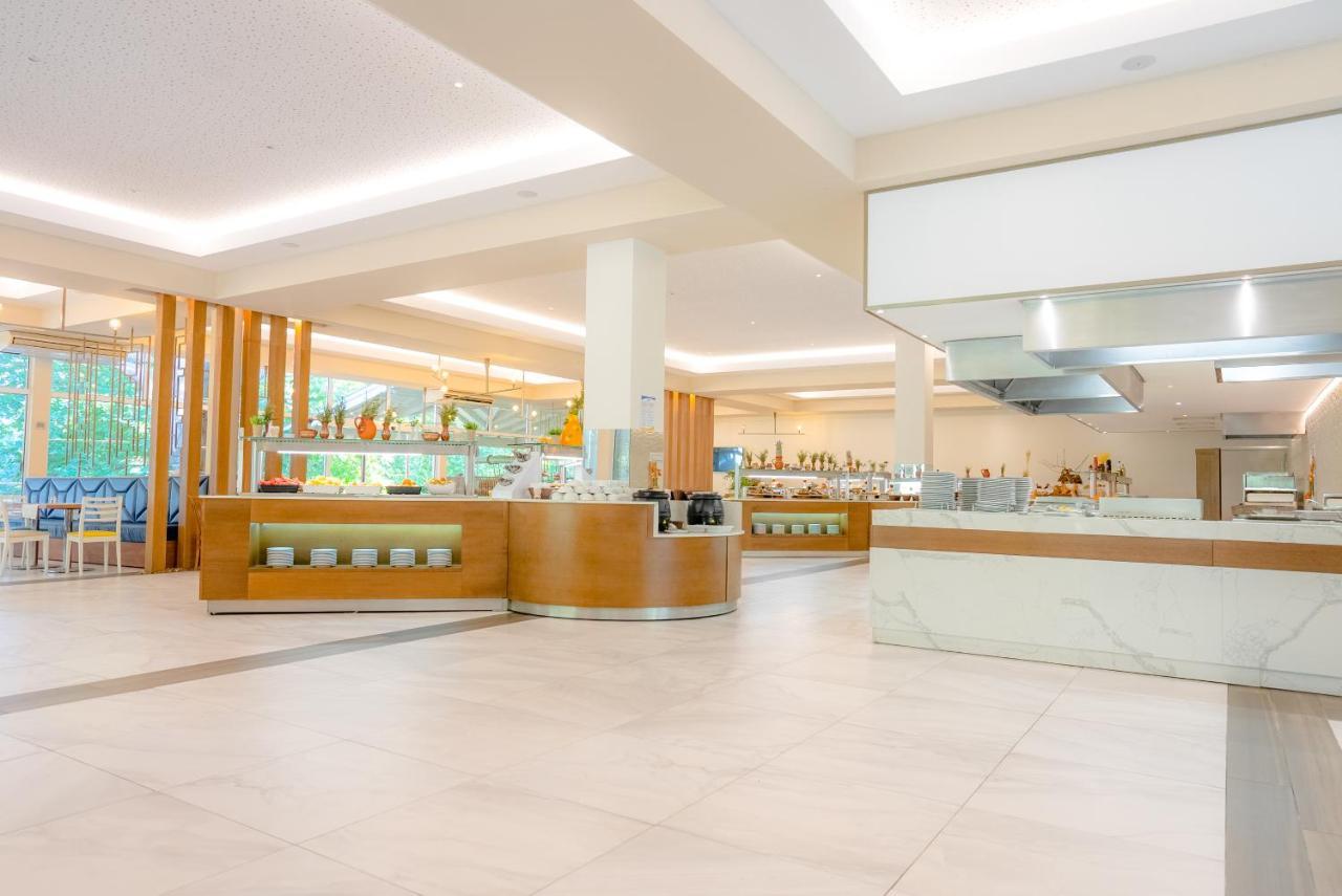 Vita Park Hotel & Aqua Park Albena Exterior photo