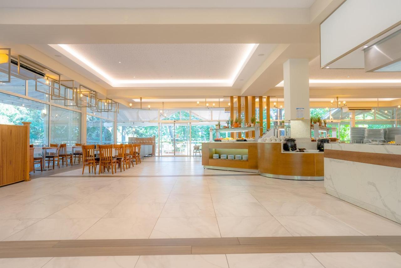 Vita Park Hotel & Aqua Park Albena Exterior photo
